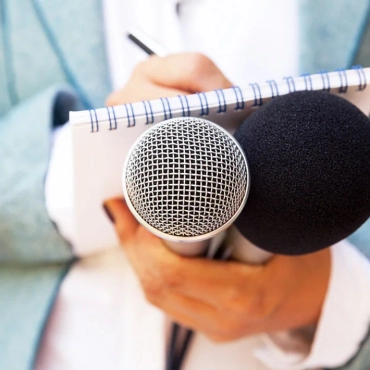 journalists-1400x700