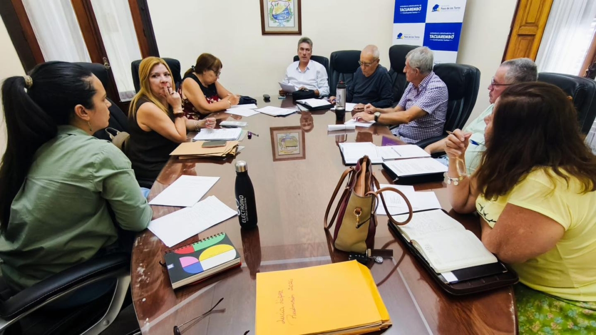 642921038_883064597824461_7701504039447702572_n