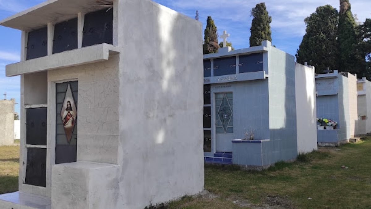 650096907_894399940024260_5456924910294598406_n